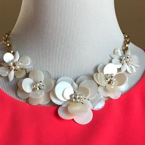 Beautiful Talbots Flowers Necklace